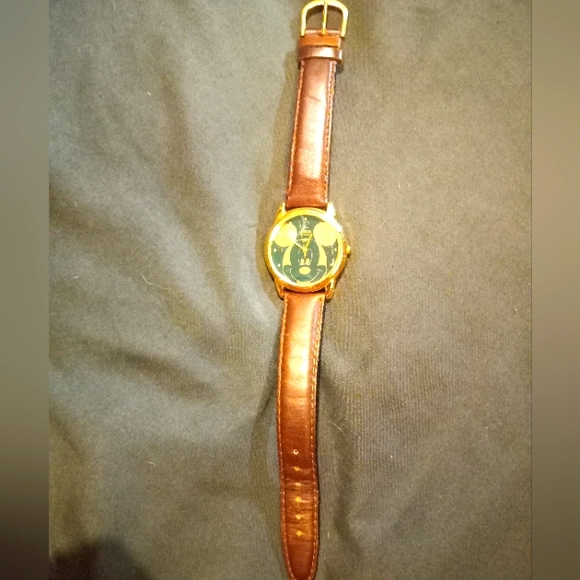 Vintage Mickey Watch - Picture 1 of 6